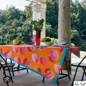 Ken Scott Gabel Americano Fragoloni NWOT Made in Italy Size 59 x 108